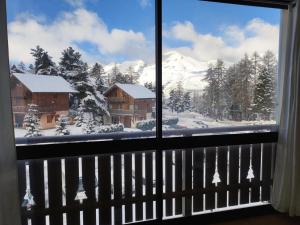 Studio cosy accès direct pistes, balcon vue montagne - FR-1-504-691
