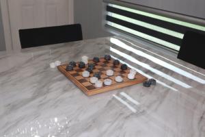 2Bd Modern Home In Gated Community