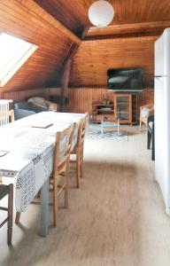 Appartements Appartement familial a La Bourboule - 55 m² avec TV dans la chambre : photos des chambres