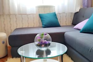 Family-friendly apartment with parking in Vinišće, 100 m²