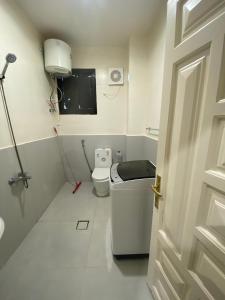 غرفة خاصة في مبنى مستقل قريبة من المسجد النبوي بالمدينة المنورة