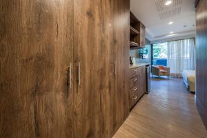 Stylish Stay with Private Views in Medellín 310