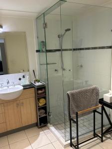 Strand Marina-Ground Floor with Courtyard