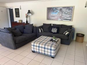 Strand Marina-Ground Floor with Courtyard