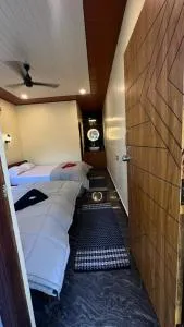 Golden shack - Canacona