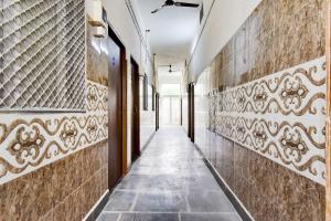 Hotel O Paradise Inn