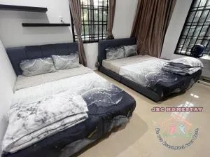 S14 4 rooms 14 pax - Selong Village