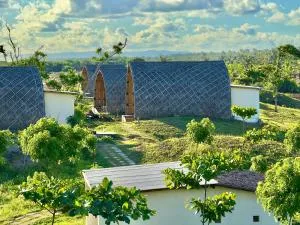 MareCoves Resort & Glamping - Cilangkahan