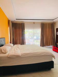 Sunmoon Beach Resort Likupang Timur