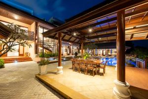 Luxury Mansion Villa 200 m to Chaweng Beach