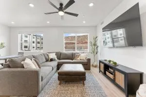 Gateway Getaway #102 condo - Washington