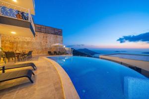 Kalkan 5 Bedroom Villa - 1064