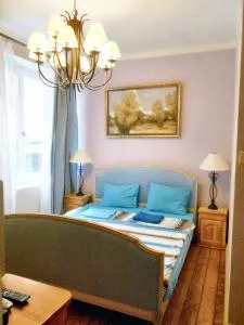 Spacious House in Central Sofia with Garden - Vladaya