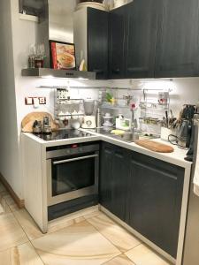 Spacious House in Central Sofia with Garden