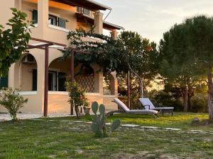 Dimitra Houses 2 - Seaside