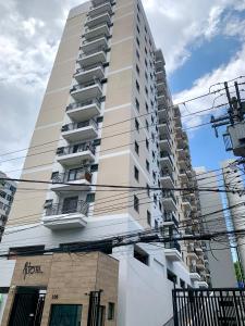 Ape Rio de Janeiro aproximo ao metrô ao bioparque ao Maracanã