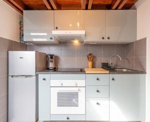 Appartements Logement atypique avec mezzanine : photos des chambres