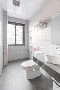 GARE D47 l 21 Lê Chân street l Đối diện Nhà hát lớn