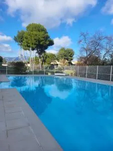 Maison entre mer et montagnes - La Gaude