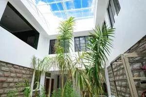 The Swiss Side Iten - Iten