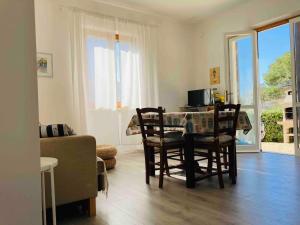 Casa del Colle, con parcheggio privato sul mare!