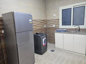 شقق مفروشة 3 غرف نوم حديثة وواسعة - Modern 3-bedroom furnished apartments