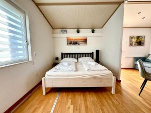 GreenHouse with Aircondition and Garden