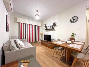 Alberts Apartment Mackenzie 001