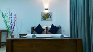 Dhanaya Safari Home