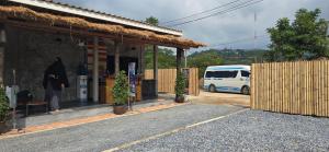 Lanta Mango Beach Houses