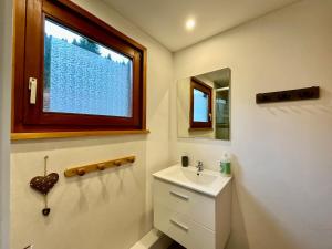 Chalets Chalet Les 3 Lueurs, authentique au pied de pistes : photos des chambres