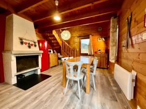 Chalets Chalet Les 3 Lueurs, authentique au pied de pistes : photos des chambres