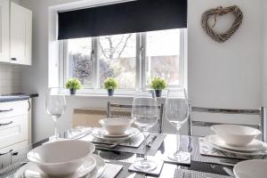 2 Double Bedrooms
