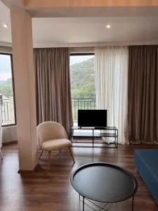 Apartment 17 - Karsani