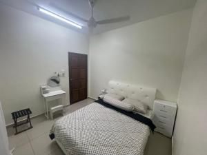 DZAHRAH homestay