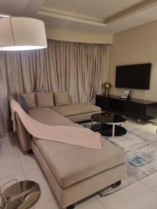 1 Bedroom Tower D Paramount Apt