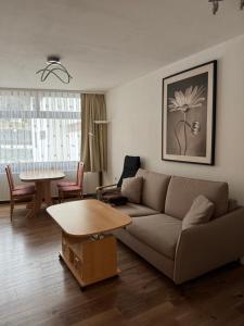 FeWo im Kurhotel in Schluchsee Apartment Family Style mit Balkon Indoorpool Tiefgaragenstellplatz