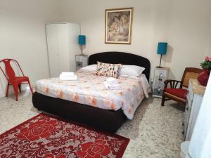 Two-Bedroom Apartment room in Wrh Termini