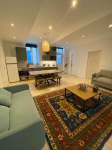 Appartement RDC avec cour privée - Narbonne Les Halles Centre Historique