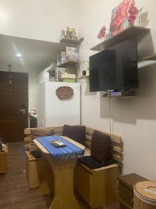 Rustic condo in Makati CBD