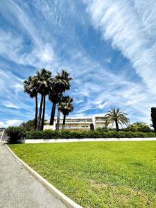 Superbe studio front de mer