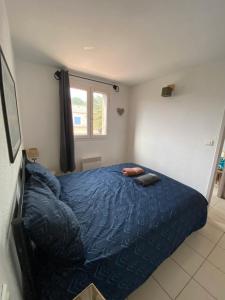 Belle marina en bord détang