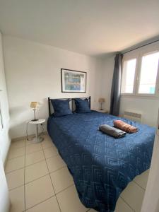 Belle marina en bord détang