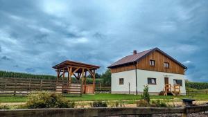 Wellness chata se saunou a vířivkou 2