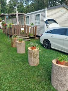 Anne Marie vous accueilles dans son logement familiale pour 6 personnes 3 chambres confortable proche d Europa Park a BOOFZHEIM dans CAMPING 3 Etoiles