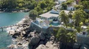 Blue Rhapsody Villa - 锡卢埃特岛