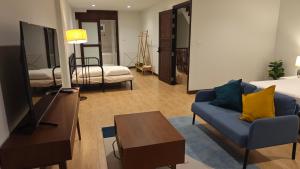 Pak Gub Rao GuestHouse Family Room3