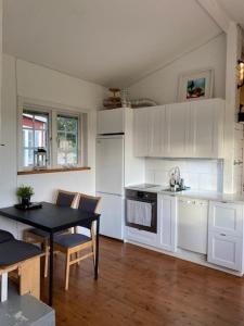 Swedish countryside jacuzzi and pool!