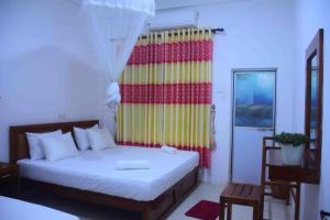 Sparrow house and safari resort