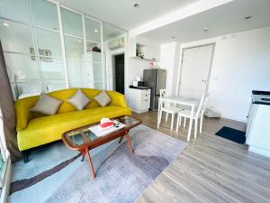 SummerHuahin301,Pool View,Near Beach and Cicada